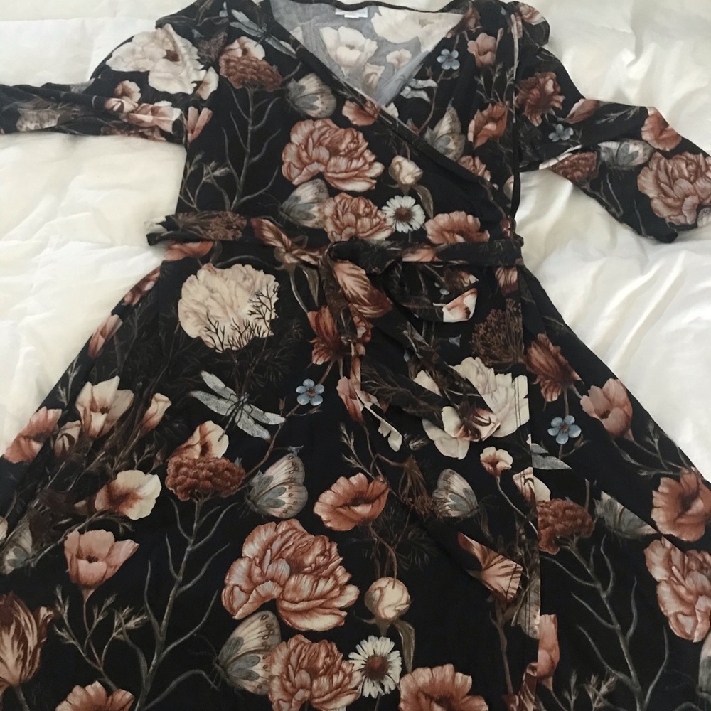 Lularoe wrap dress